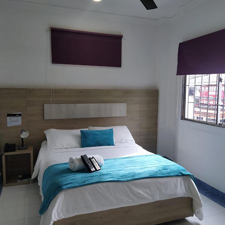 Hotel La Casa 1 Монтерія Екстер'єр фото