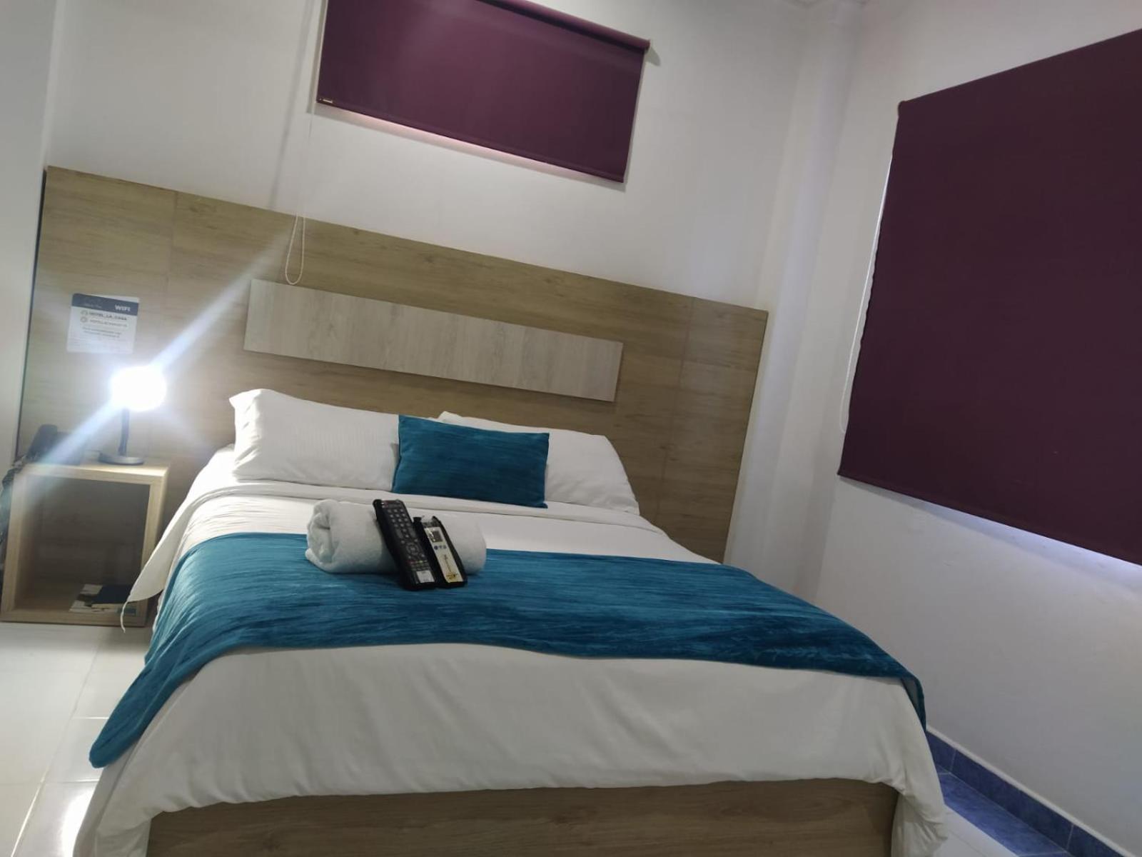 Hotel La Casa 1 Монтерія Екстер'єр фото